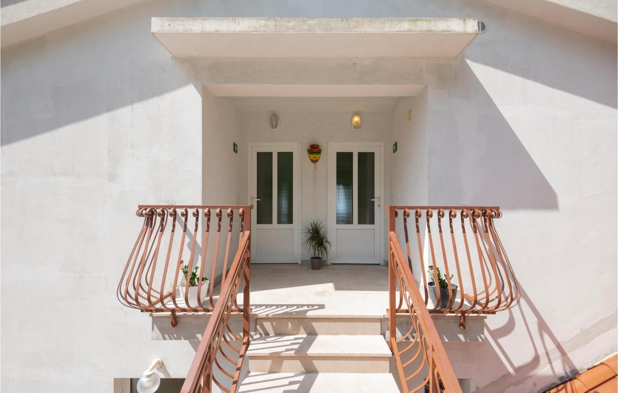 2 Bedroom Beautiful Apartment In Makarska Makarska